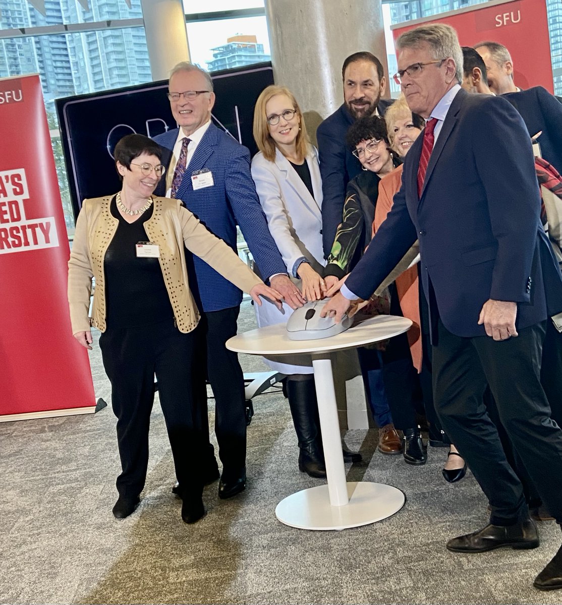 anitahuberman's tweet photo. SURREY BUSINESS NEWS
Surrey Board of Trade Says SFU’s New Innovation Plaza Will Attract Technology Businesses
https://t.co/n34bvmYP4v @sfusurrey @brendalockebc @BruceRalston @BrendaBaileyBC @JagrupBrar1 @jwaldag @SBofT @CdnChamberofCom @bcchamberofcom @JanetBrown980 @BIVnews https://t.co/DQpl8AgRZw