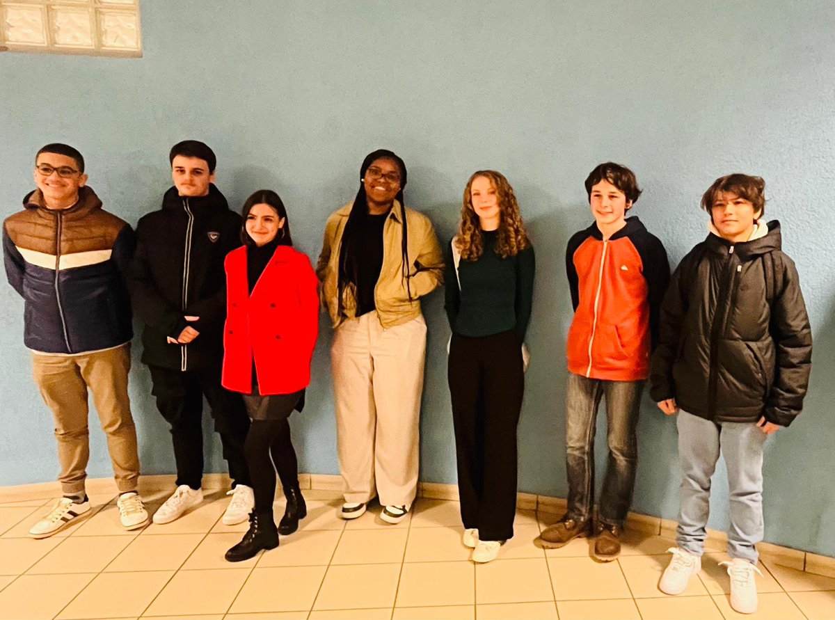 Hélène Insel tweet media