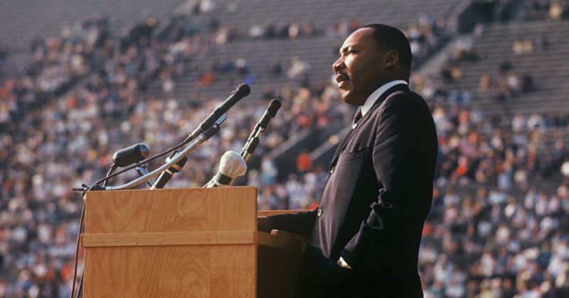 #MartinLutherKingJrDay "Darkness cannot drive out darkness; only light can do that. Hate cannot drive out hate; only love can do that." - Martin Luther King Jr.