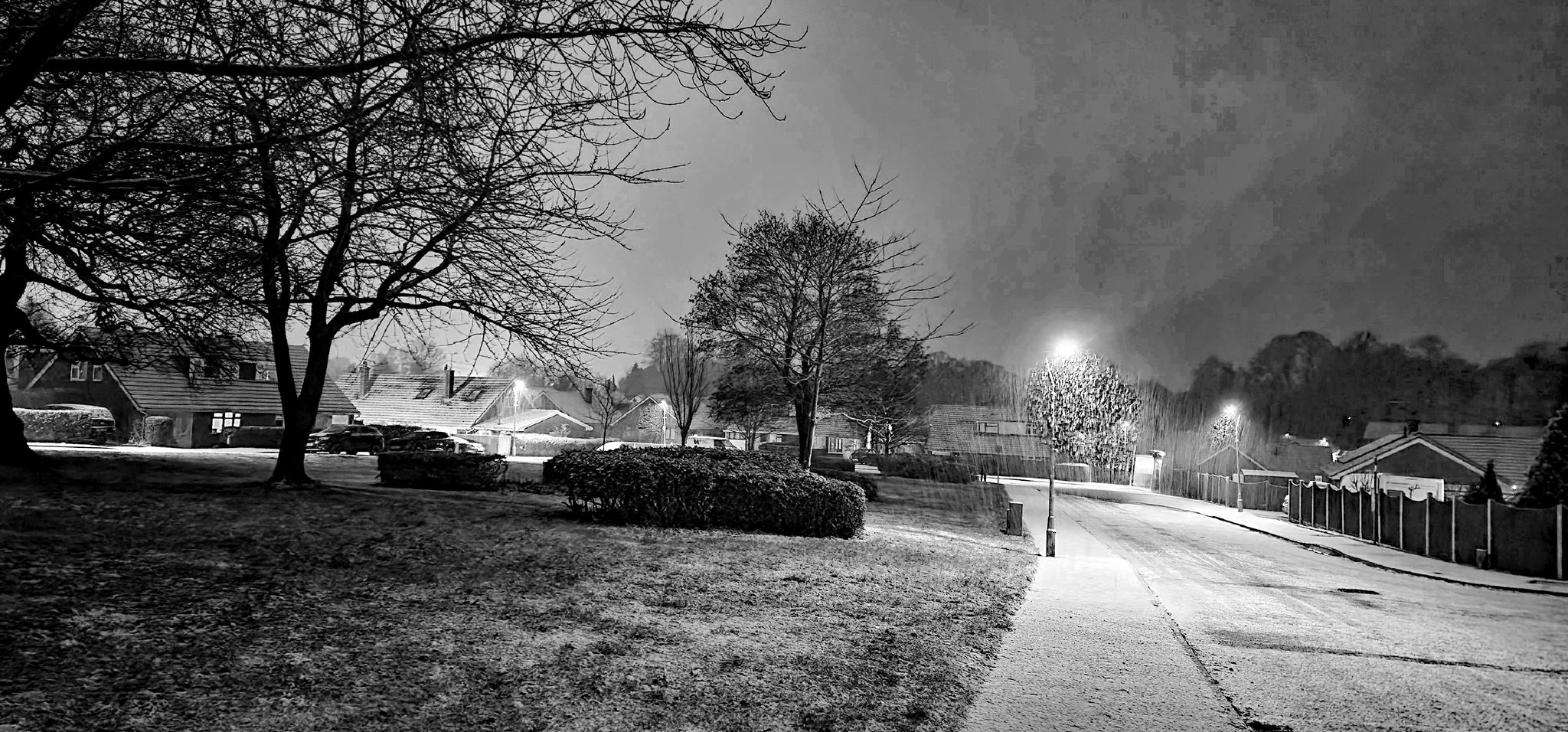Antony Humphreys on Twitter "A quick phone pick of tonight's Snow