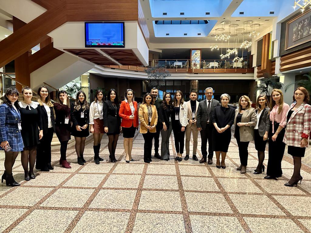 ulgenkunt20's tweet photo. Eğitim sürecine #Gaziantep den başladık .Proje Türkiye Cumhuriyeti ve Avrupa Birliği @EUDelegationTur ortak finansmanıyla @tcmeb ve @unicefturk iş birliğiyle uygulanmaktadır. @csgbakanligi @IKGPRO @ABBaskanligi @tcmeb @tuncay_morkoc @yasintepe @daslan01 @MetinMengilli @NGozuyasli https://t.co/yROOQXqnlA