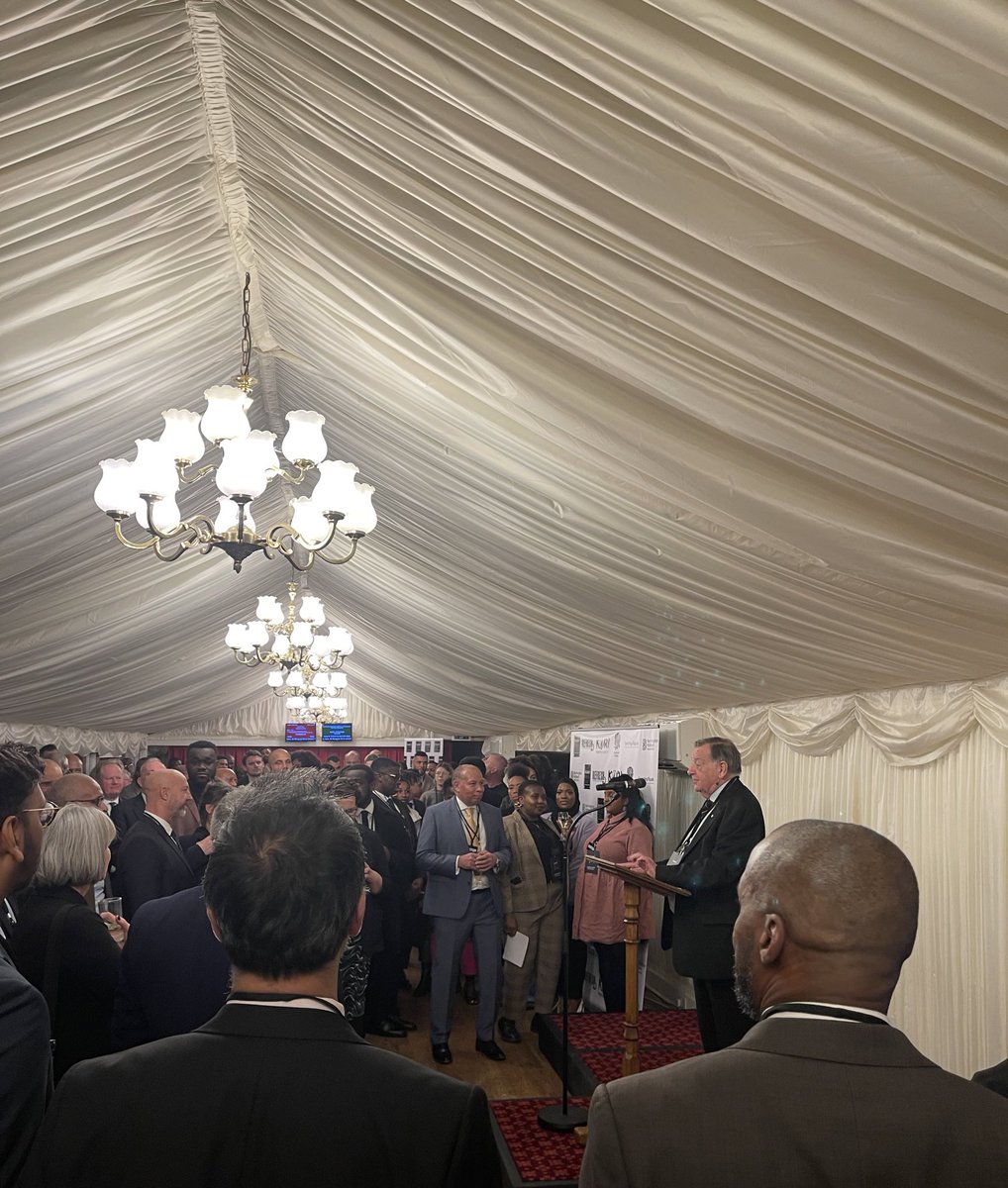 Leon_Mann's tweet image. And we’re off… 

The Rugby Black List… is up and running. 

Well done: 

@SaganDaniels 
@James14Bailey 
@GarnetMackinder 
@SimonMcIntyre3 
Ralph Knibbs 

Also big up Marissa from @RFU 

Team work makes the dream work 💪🏽