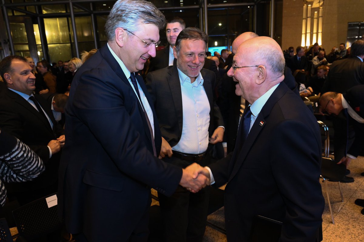 Andrej Plenković tweet media