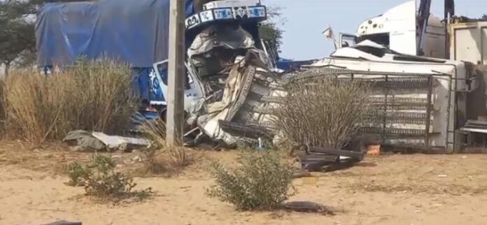 Voici les conséquences des détournements.. je m’incline devant les morts et souhaite un bon rétablissement aux blessés. #accidentdafadoy  cette semaine plusieurs pertes de vie.. vdn puis kaffine.. anawen rek.VDN Dakar un mort. Kaffrine quarante morts et louga vingt deux morts.