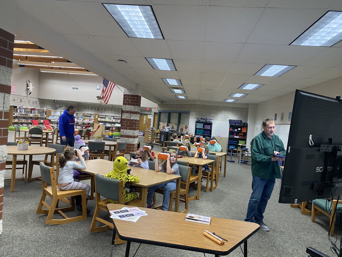 Scott Foster tweet media