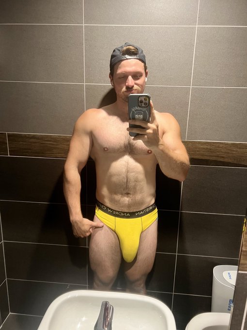 Will always be a boxer guy but fuck it&rsquo;s so much nicer to squat without seeing your dick poking out the