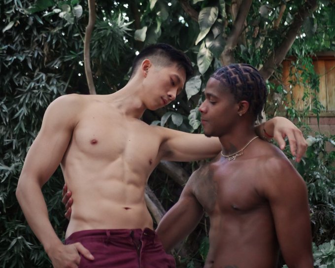 Looking for a third. @globalbrosceo https://t.co/9ODb0NufPC<a class="tags" href="/tag/globalbrosceo">@globalbrosceo</a>