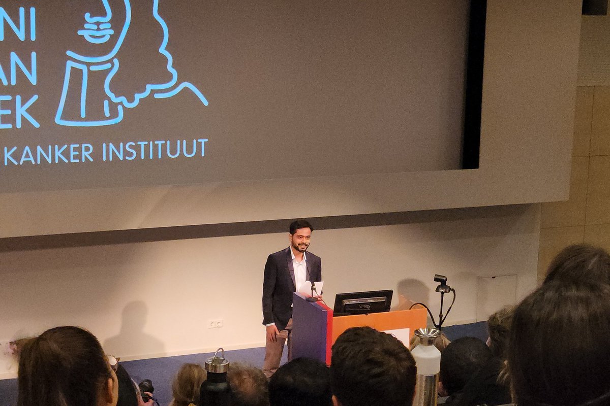 AgamiLab's tweet image. Congratulations to @abhipataskar42 for being awarded the highly prestigious annual AvL prize for the most talented young researcher of the NKI. We are all very proud👏