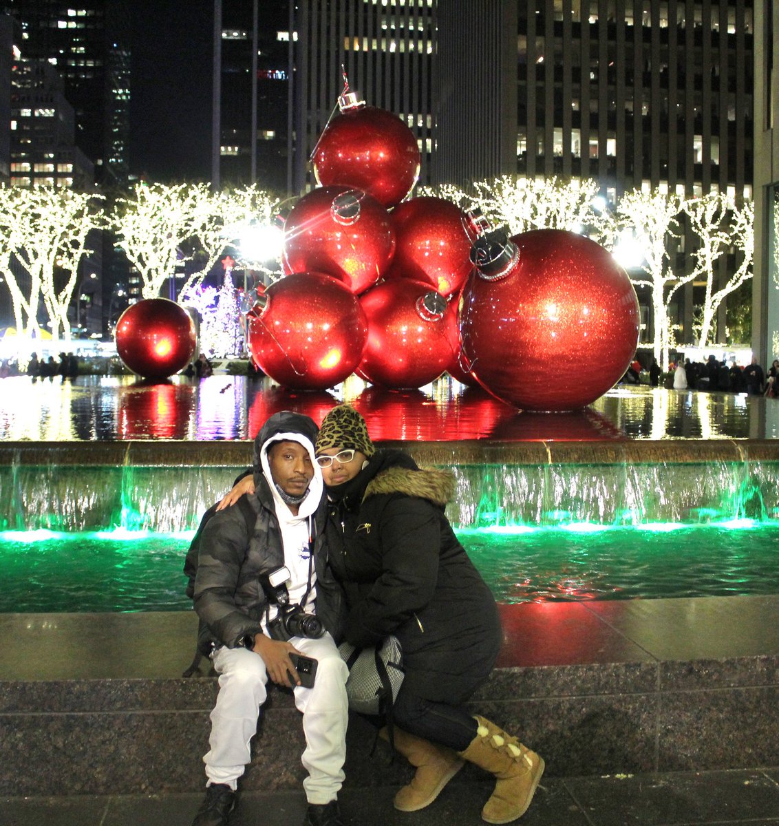 #Rockerfeller2022 #ChristmasInNYC #RockefellerTree 
#jeanjessphotography