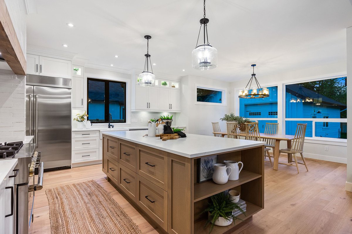 Centra Windows & Install Pros tweet media