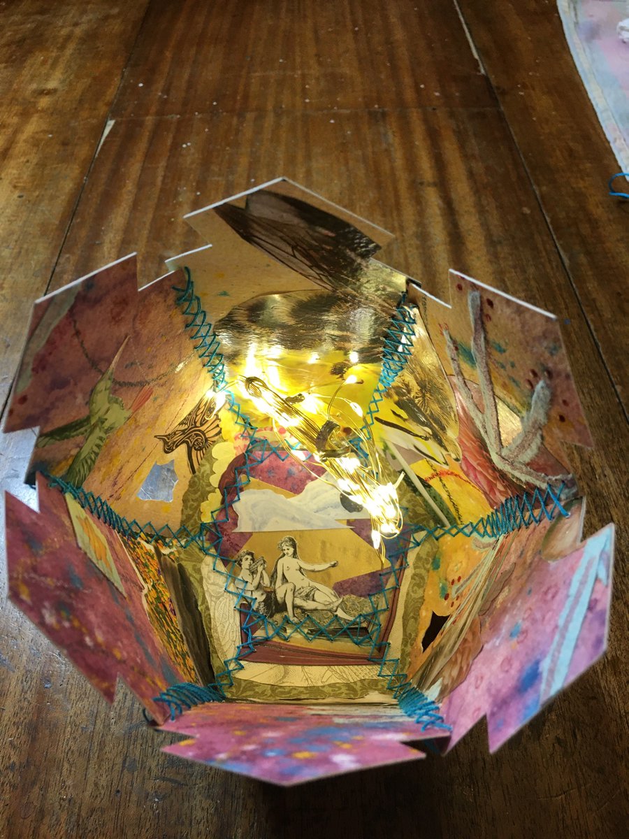 strvngrtst's tweet photo. More progress photos for the
#FinalRound #startercollage which, once finished, will be displayed at #BerkeleyCollege for #roundtablecollaborative’s #artexhibit in May
🖌🎨✂️🎨🧵
#mixedmedia
#berkeleycommonplace https://t.co/iok00RJC1r