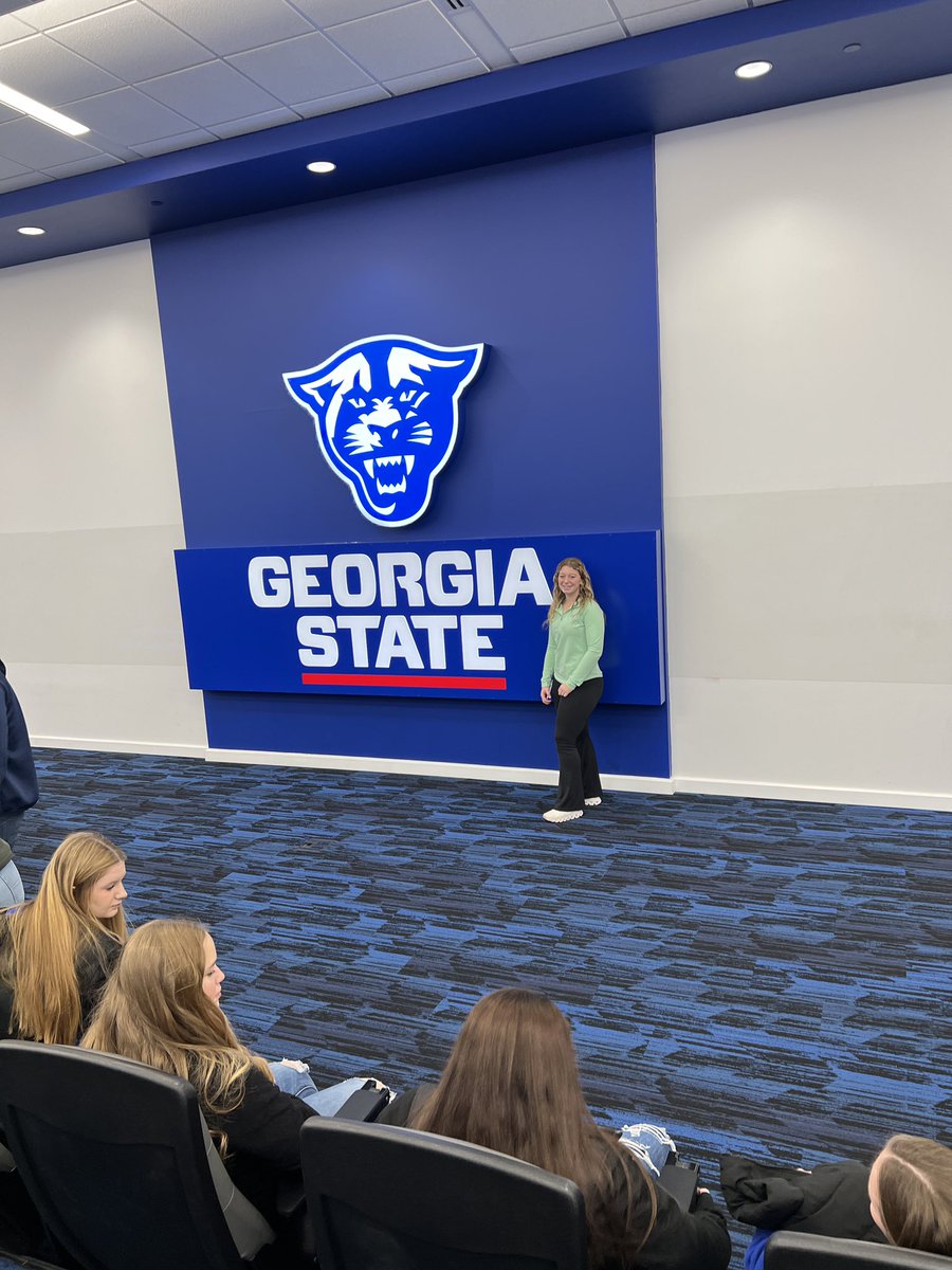 graci west tweet media