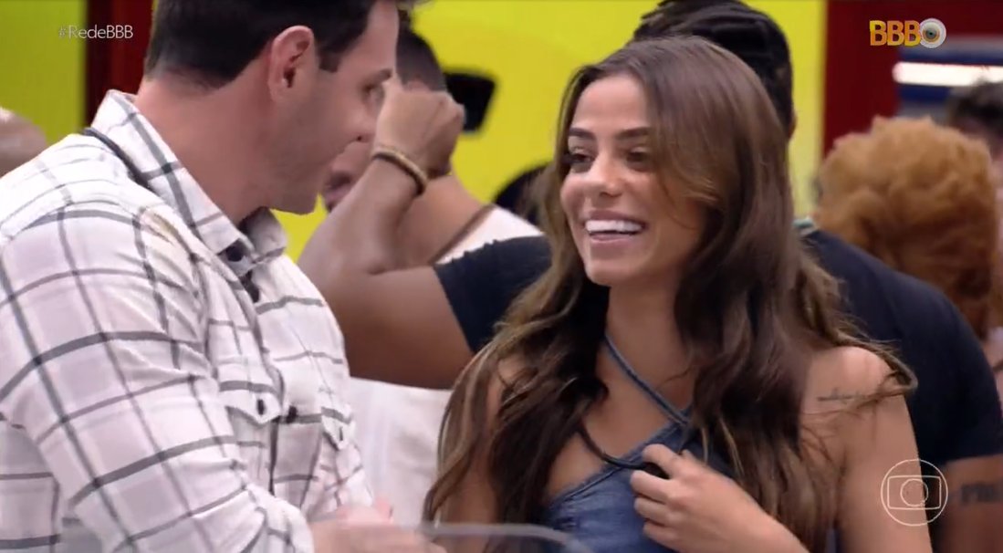 centralreality's tweet photo. Eles se reencontrando após ficarem meses acampados no quartel #BBB23 https://t.co/j9ZYmbtAgx