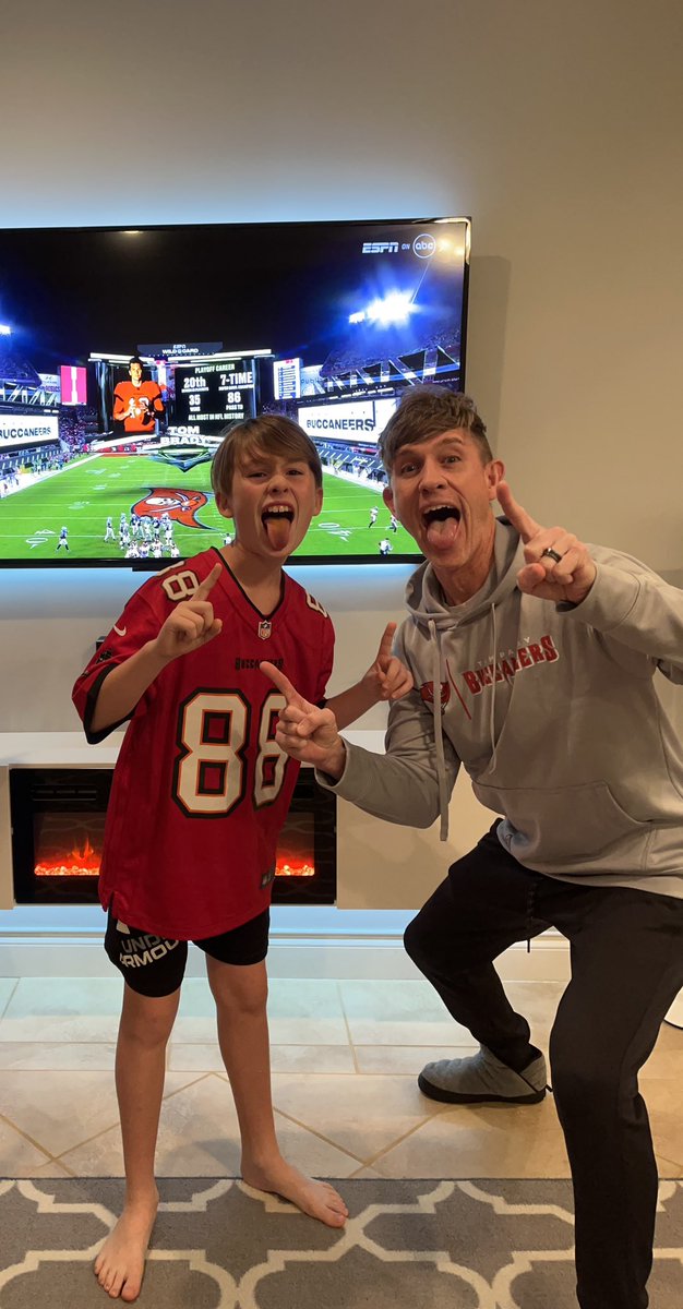 Rootin’ for y’all from N. Myrtle Beach! Let’s Goooo, <a href="/Buccaneers/">Tampa Bay Buccaneers</a> 🏴‍☠️❤️ <a href="/CadeOtton/">Cade Otton</a> 👏🏼