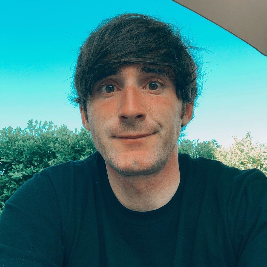 poyowashere's tweet photo. Abro Hilo🧵 de funa al conocido streamer LuzuGames: https://t.co/UCsD7l7KQg