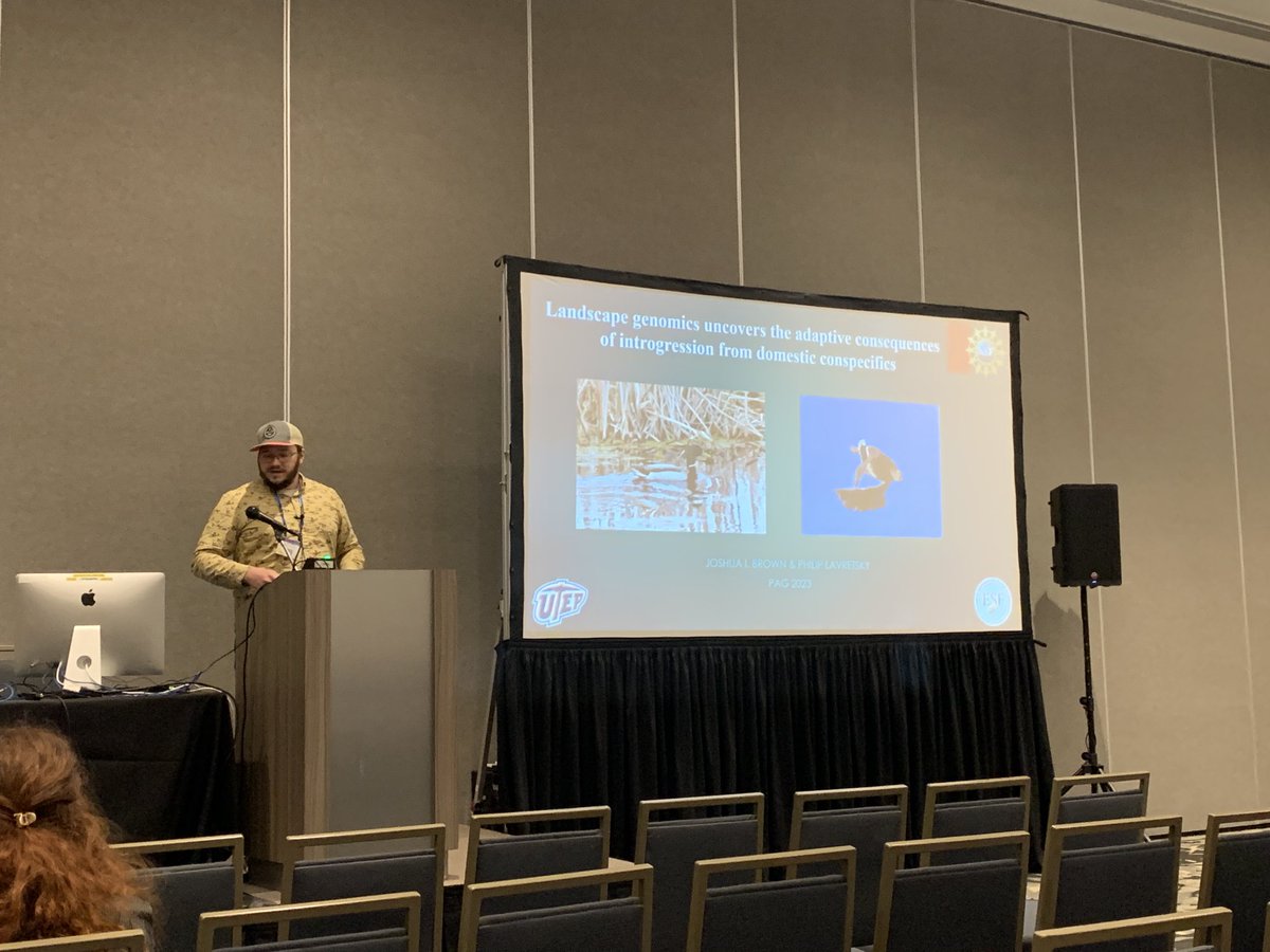LavretskyLab's tweet photo. ⁦⁦@Duck_Doctor⁩ ⁦@LavretskyLab⁩ talking #evolution #mallards at #PAG30! Great job!! https://t.co/SWDAKyNrFc