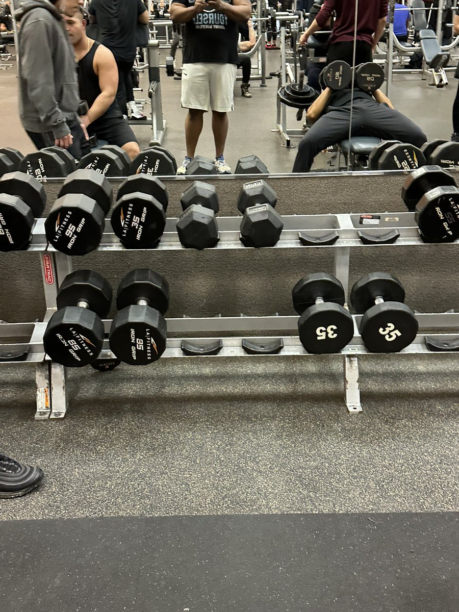 Cedhausen tweet media