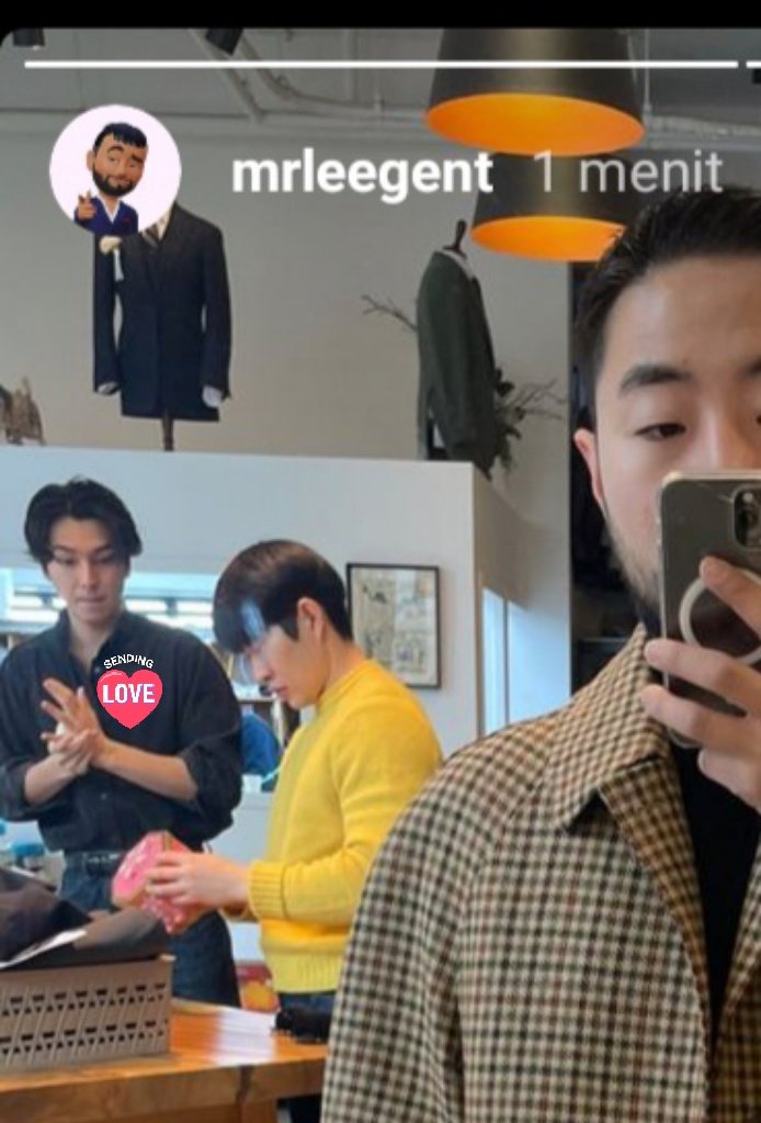 belovedirss's tweet photo. Gpp, yg penting ada sejun nya๐โค
thankyou president Arabtofu #mrleegent
candid aja ganteng km junn...junn...๐ญ
#sejun #Ascottage #Arabtofu #SEJUN https://t.co/0X9EtyISDn