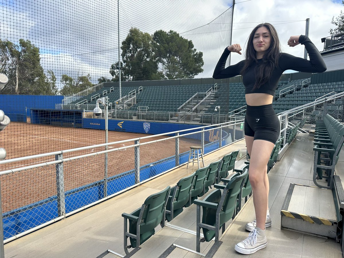 JordanPena25's tweet photo. Unfortunately the @UCLASoftball camp I was in LA to attend was cancelled due to rain, but that didn’t stop me from coming to see my dream team/school while here! #letsgo #workitintoexistance #4sup #uclasoftball #bruins @Coach_Inouye https://t.co/1Mxo0utDhn