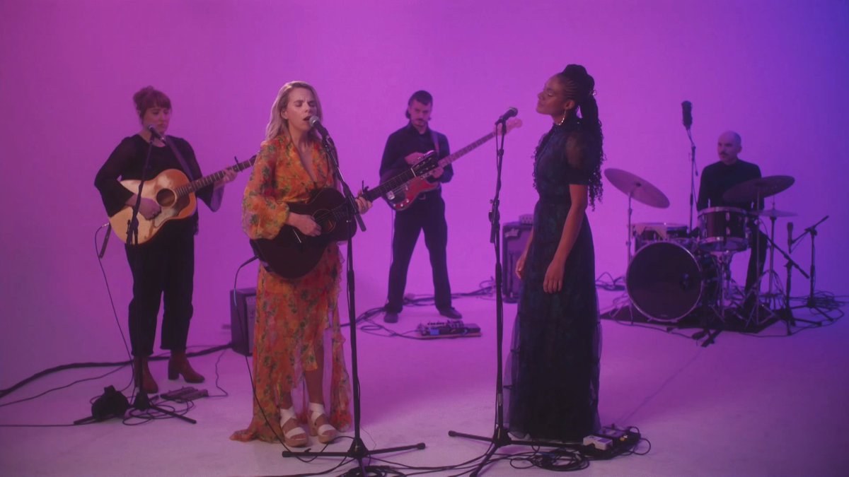 Don't miss a performance from <a href="/odonovanaoife/">Aoife O'Donovan</a> ft. Allison Russell <a href="/outsidechild13/">Allison Russell</a> today on Kelly!