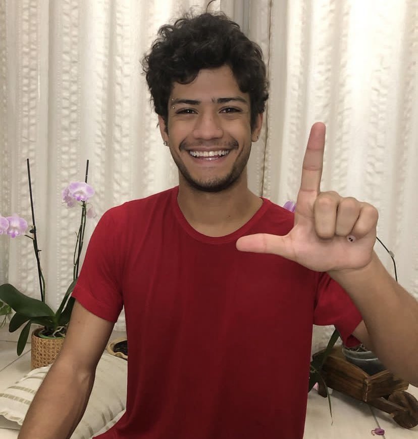 patricinhap0bre's tweet photo. Gabriel Santana de Chiquititas pra vida #BBB23 https://t.co/aNtTdC2Ce1