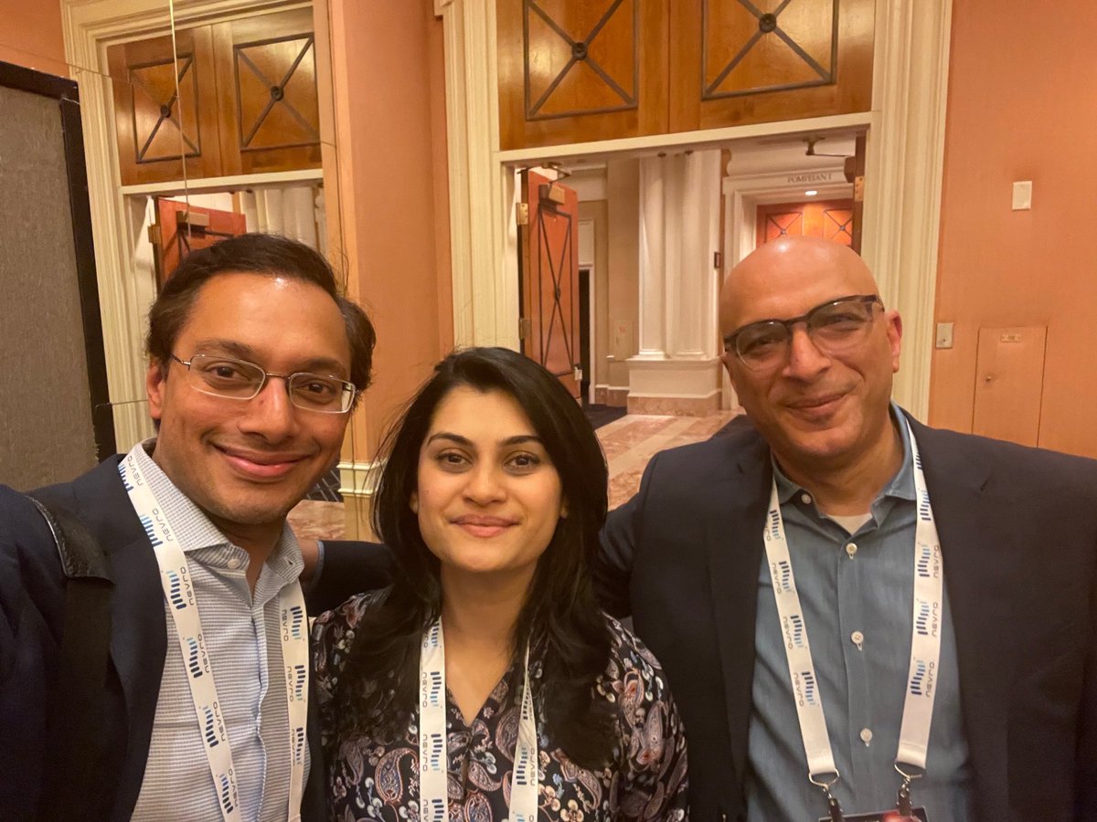Sign of a successful meeting- jam packed evening poster session with these two! <a href="/NANS_ION/">NANS Official</a> <a href="/LadNeurosurgery/">Dr. Nandan Lad</a> <a href="/raslanneuro/">Ahmed Raslan</a> #NANS2023
