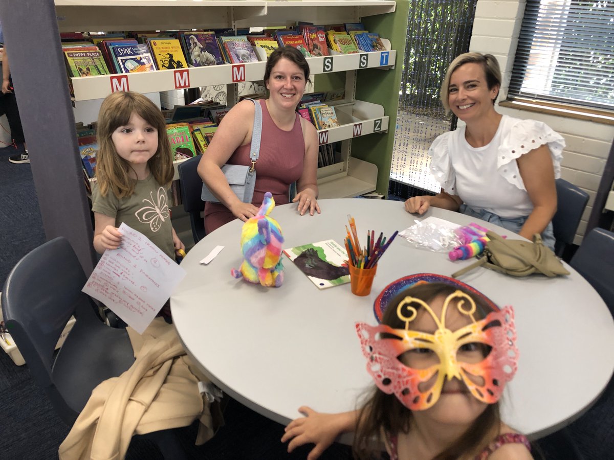 We just had a terrific open day <a href="/StMarysRydalLib/">StMarysRydal_Library</a>!
Lots of families came to borrow books and play Book Trivia together. <a href="/StMarysRydal/">St Mary's Rydalmere</a> #cedplibraries <a href="/CatholicEdParra/">Catholic Schools Parramatta Diocese</a>