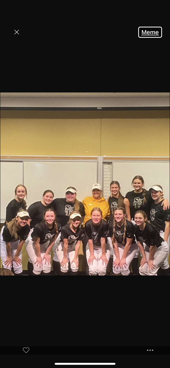 Ava Bush tweet media