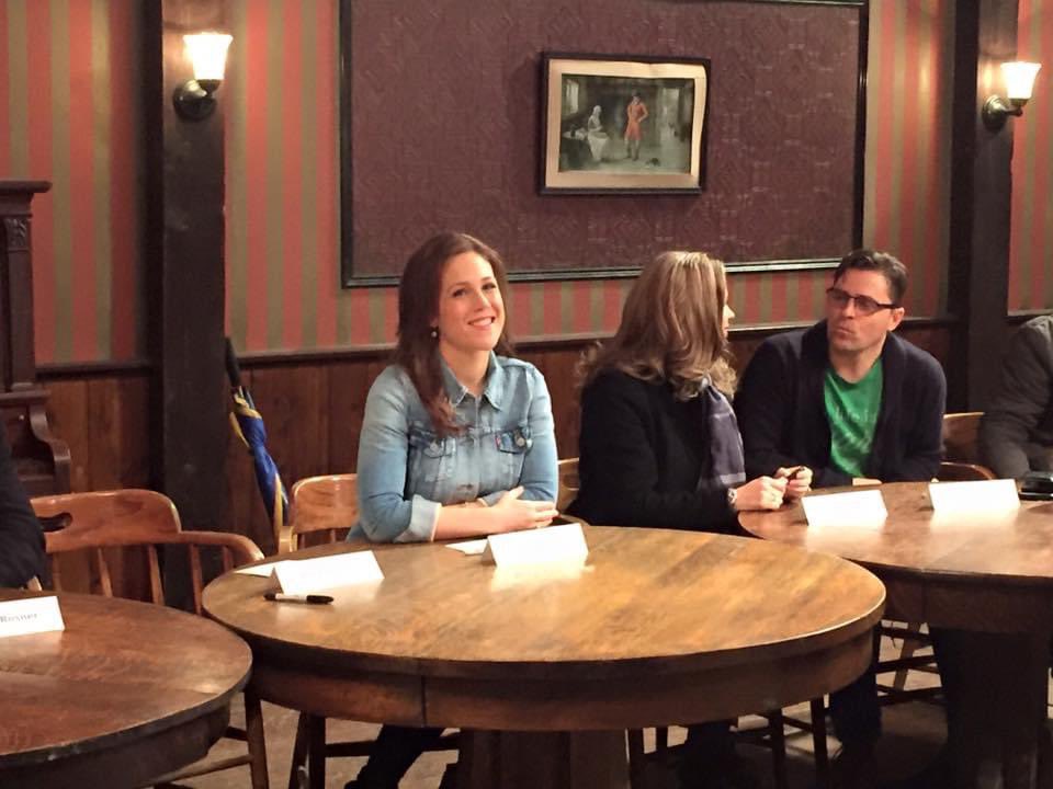 janettemsu's tweet photo. A few more old super grainy but memorable photos from that day! #Hearties #HFR2016 https://t.co/NYKCmYkPXf