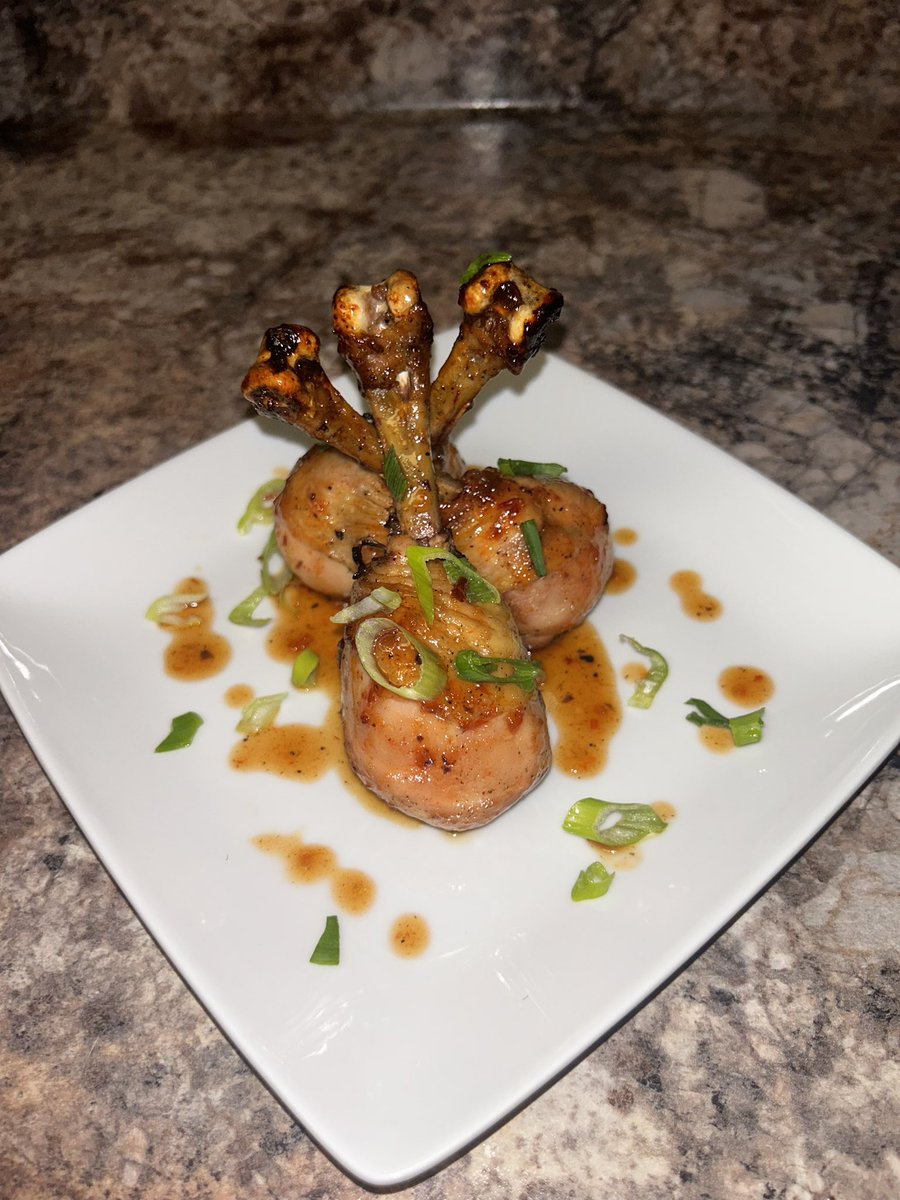 emarcel99's tweet photo. Hey everyone I just recently made my first ever Cookbook E book which is now available via link in bio. Check it out! A couple pics of dishes ft. in the book. #BlackOwned #cookbook https://t.co/QPpAk0q3TP