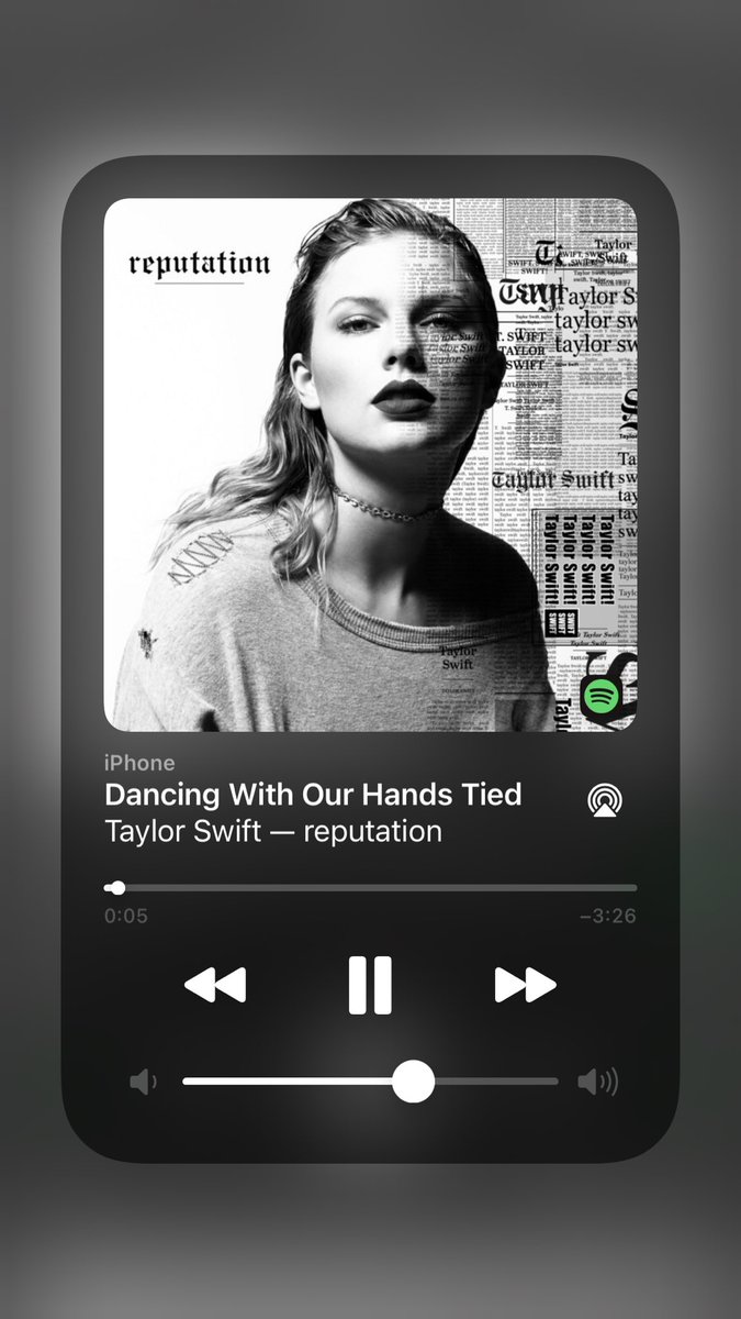 dagundiz's tweet photo. Every girl is three Taylor songs,these are mine ✨ https://t.co/CsU4iuVcFS