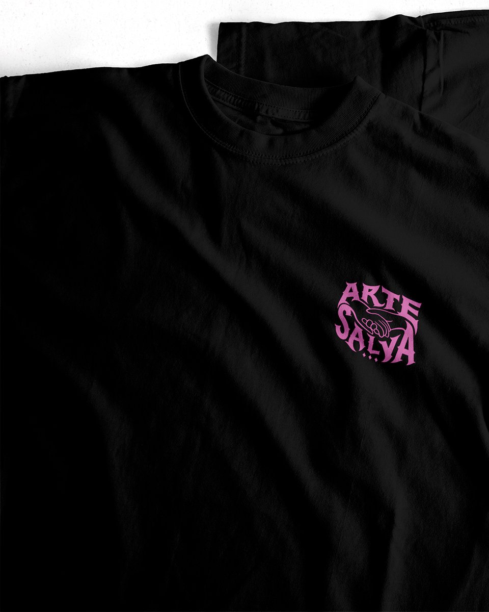 Pluartofficial's tweet photo. A Camiseta “Arte Salva” faz parte da Collab Ronaldo Silva x Pluart que estará disponível em Breve. 
🤝 ARTE SALVA 
Para mais informações sobre Pré-venda nos chame no direct. https://t.co/m58AmerGBg