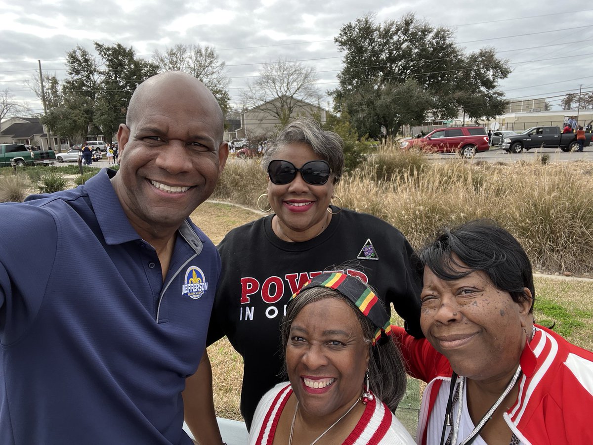 JPschools's tweet photo. As we celebrate the legacy of Dr Martin Luther King, Jr., we are reminded how one person’s dream backed with collective works from the community can move mountains. Today, @DrJamesGray along with JP staff, students and elected officials were at this year’s MLK Day Parade. https://t.co/8adBv139Cr