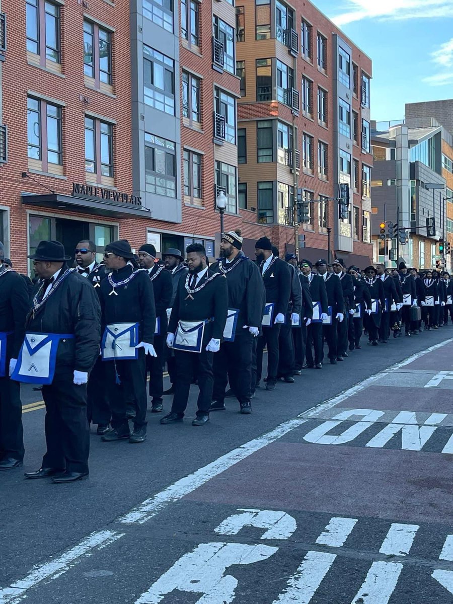 pm_ronnielove's tweet photo. #mlkdayparade #mwphgldc https://t.co/hmUUnpFoFd