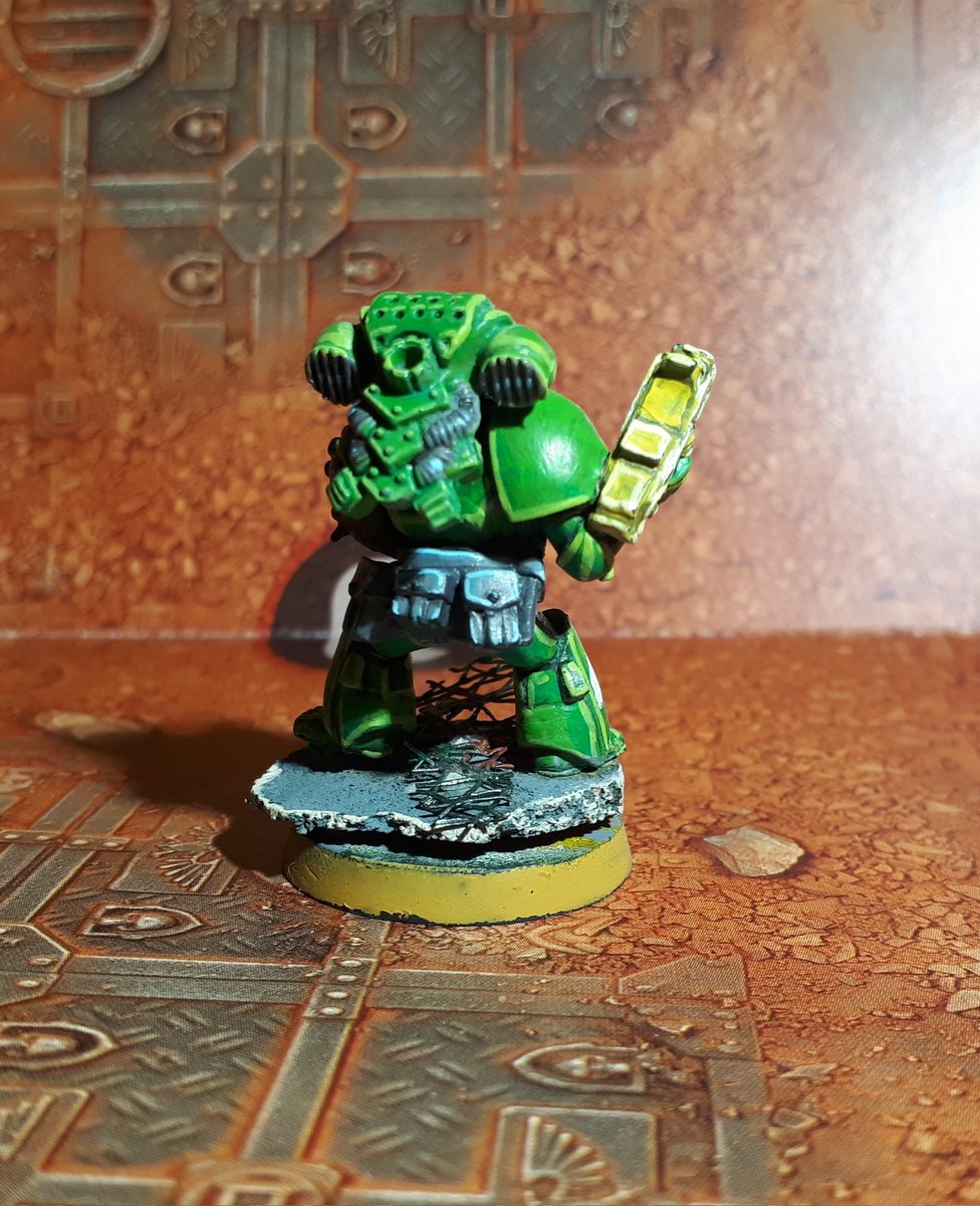 pixel_van_gogh's tweet photo. #1minixdia2023 #oldhammer #spacemarines #sonsofmedusa #warmongers #eavymetal
16/1/23 Marine 1a edición Rogue Trader https://t.co/8aZEhXvv53