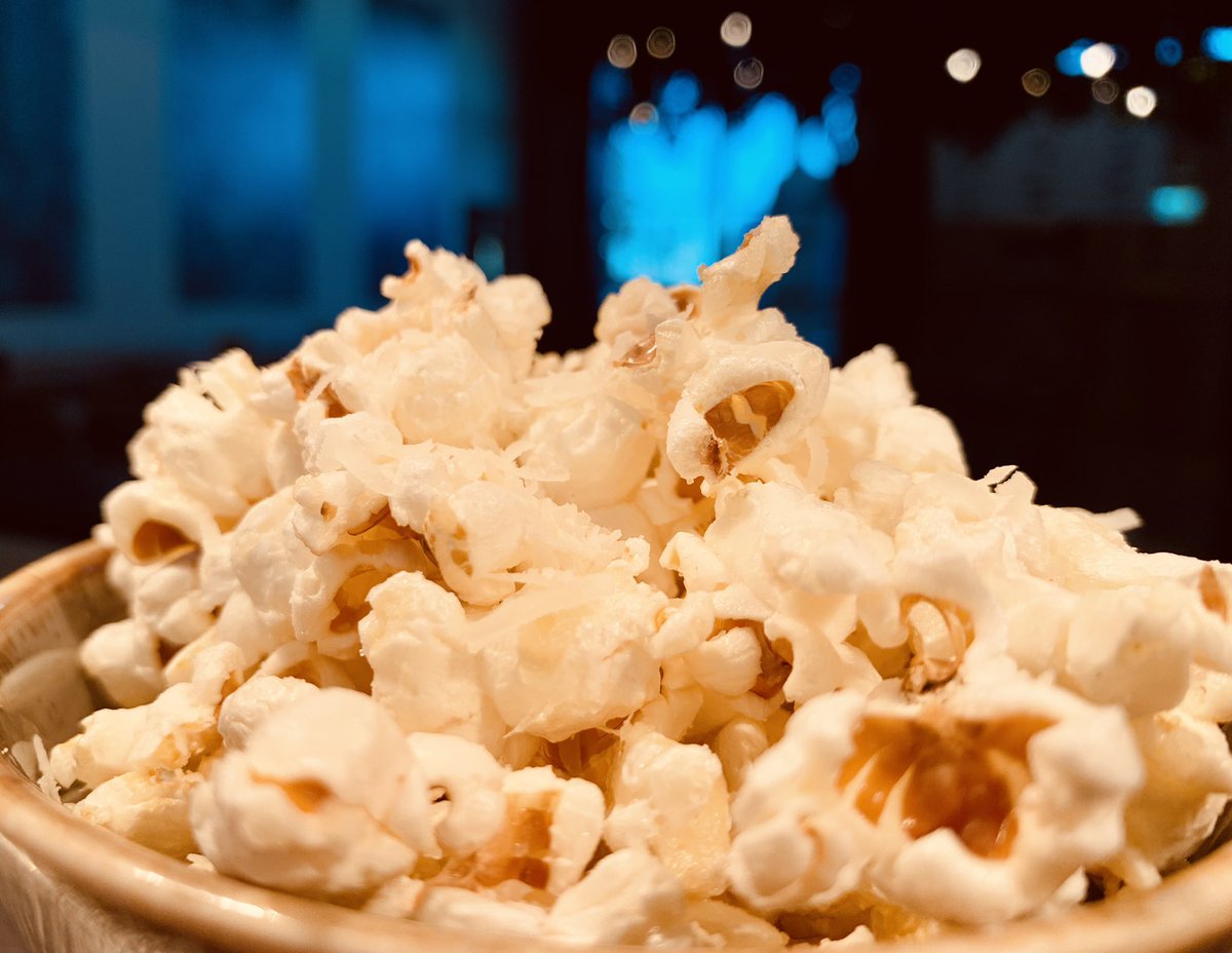 jonfellchef's tweet image. Popcorn 
Parmesan 
Truffle Oil 
Maldon
Bar snacks #simplefood #Cooking #eating #eatingout #fingerlickinggood 
@maldonsalt #ComfortFood #Tasty #LakeDistrict #Cumbria