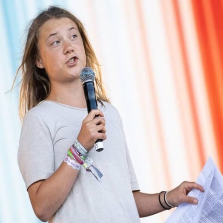 Jimbo4xL's tweet photo. estoy llorando greta thunberg ha evolucionado al Canelita https://t.co/h15V1wsjI9