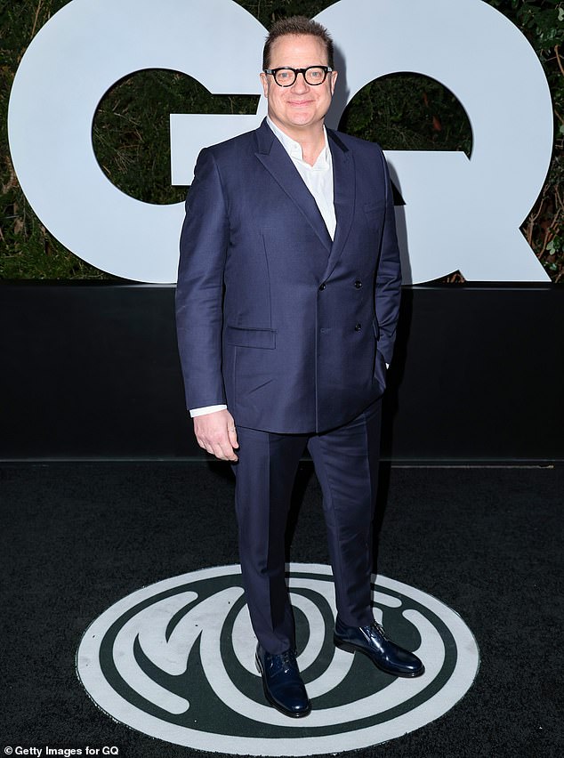 2coolcornflower's tweet photo. Guys,this man made my childhood so much better and made me interested in History &amp;cool films.This is Brendan Fraser-the sweetest and kindest person on the planet.Congrats on your awards!You deserve it all and more❤❤❤
I love this man so much🤗🤗🤗
#BrendanFraser 
#TheBest
#CCA https://t.co/0MXE86evdQ