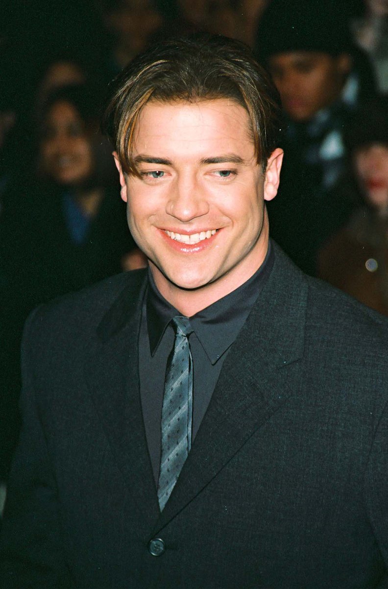 2coolcornflower's tweet photo. Guys,this man made my childhood so much better and made me interested in History &amp;cool films.This is Brendan Fraser-the sweetest and kindest person on the planet.Congrats on your awards!You deserve it all and more❤❤❤
I love this man so much🤗🤗🤗
#BrendanFraser 
#TheBest
#CCA https://t.co/0MXE86evdQ