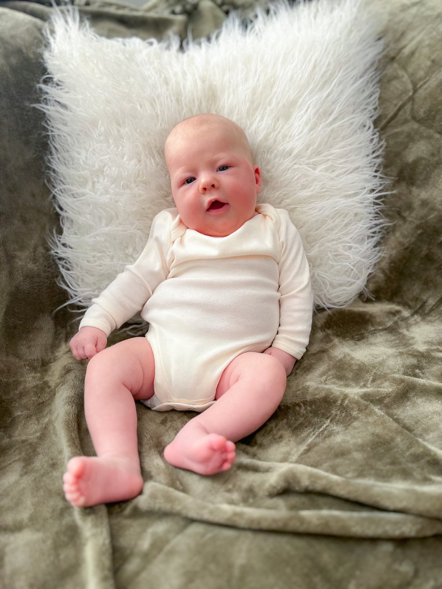 austinrfranco's tweet photo. Two months old today 👶🏼 https://t.co/88lJ2VURZu