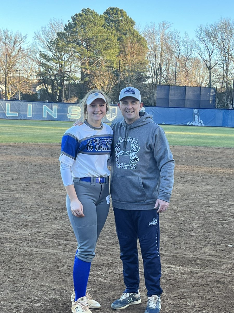 Addi Lockrem tweet media