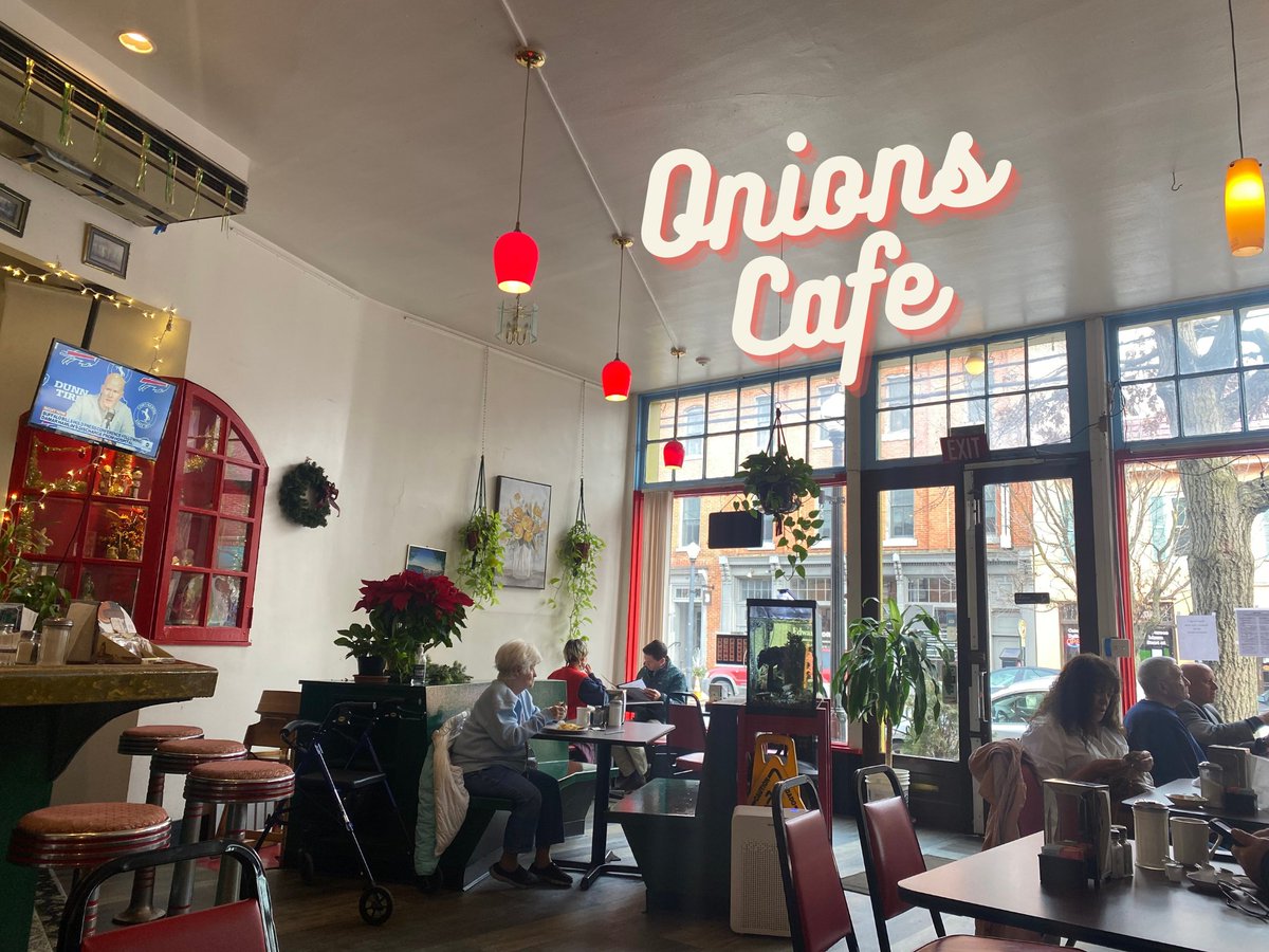 TheCandyFactory's tweet image. We LOVE how walkable we are to so many excellent local spots. Onion’s Cafe is a favorite breakfast and lunch spot for many of our members here at TCF.  What's your favorite lunch spot in town?

 #Lancaster #PA #LancasterCity #ShopLocal #EatLocal #Coworking #Walkable
