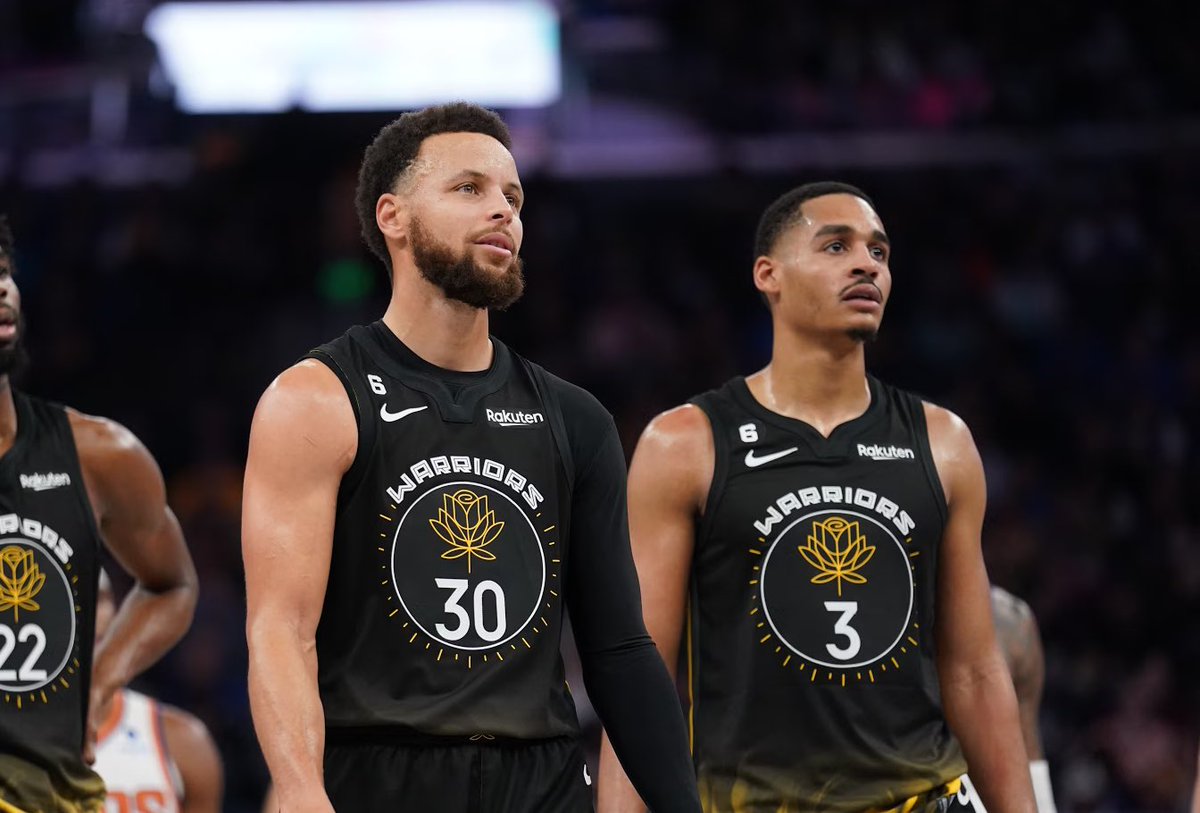 TheHoopCentral's tweet photo. Steph Curry today:
41 Points - 7 Rebounds - 6 3PM

Jordan Poole today:
32 Points - 7 Rebounds - 7 3PM

W. 🔥 https://t.co/pBpuOiHjSp