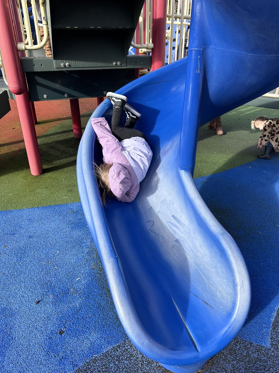 k3nnarottl3's tweet photo. doing really well at the park today https://t.co/7JSvOp3V32