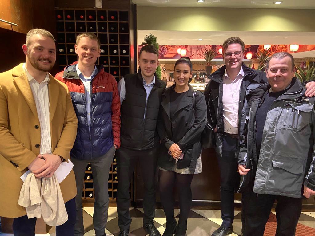 What a pleasure to be asked to join the new team at U815 aka Cas Vegas on their monthly Statement Night. Realigning their goals, discussing statement opportunities and personal ESQI numbers 📈🚘 Lets go💪🏼  <a href="/JoshuaGarbutt3/">Joshua Garbutt</a> <a href="/JackGillERAC/">Jack Gill</a> <a href="/ERAC_Tyler/">Tyler Halkyard</a> <a href="/WillCerac/">WillCERAC</a> <a href="/kierancregan/">Kieran Cregan 💙💛</a>