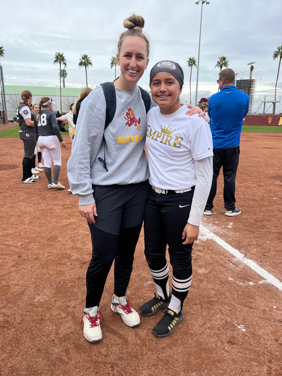 mireyagonzo8's tweet photo. Thank you to Coach @Jkolaitis3 and Coach @coachcbartlett for the invite to the ASU Elite Camp. Had a great experience and learned what it takes to get to that next level. I also want to thank Coach Kim Ensey @FastpitchEmpire for their support in getting me this opportunity. https://t.co/LqPzYpOkHZ