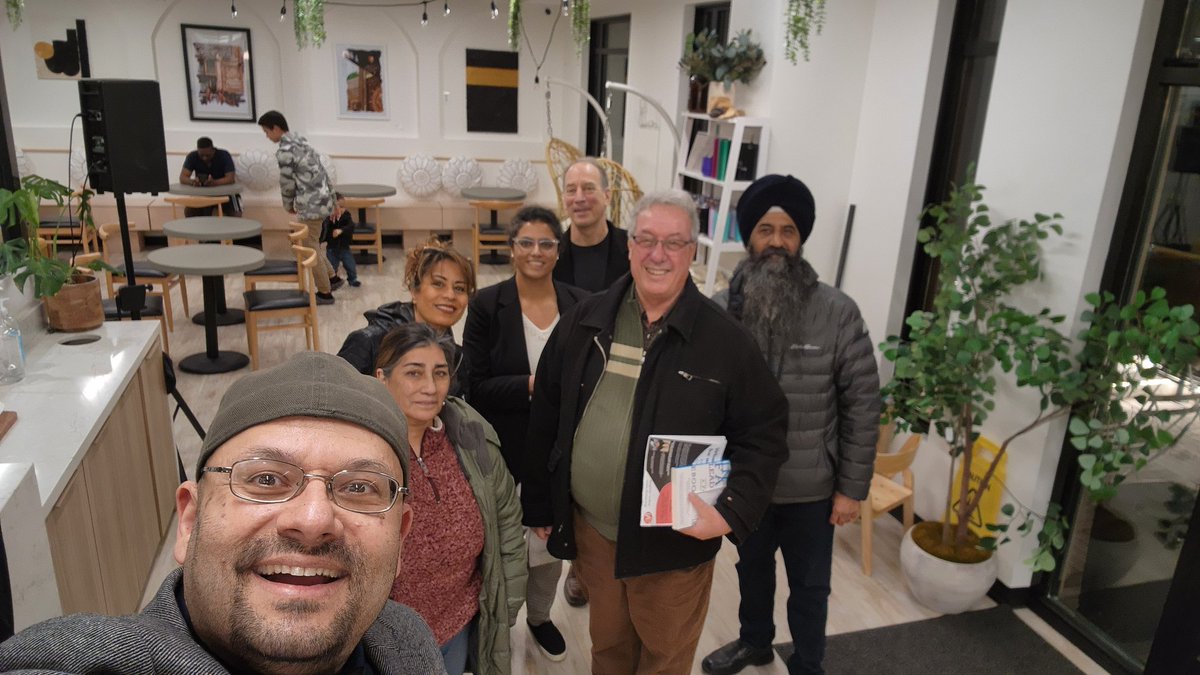 rizwanjaka's tweet photo. Jan9 Loudoun Interfaith Bridges Board Meeting at the ADAMS Sterling Mosque &amp; Visit to ADAMS Qahwa Cafe/Youth Center. Hindu Sikh Bahai Christian Jewish Muslim.
@IFCMW @MultiFaithNN @faithbasedisao @PujaSKhanna @gurvindersinghb https://t.co/EtP54x1SVi