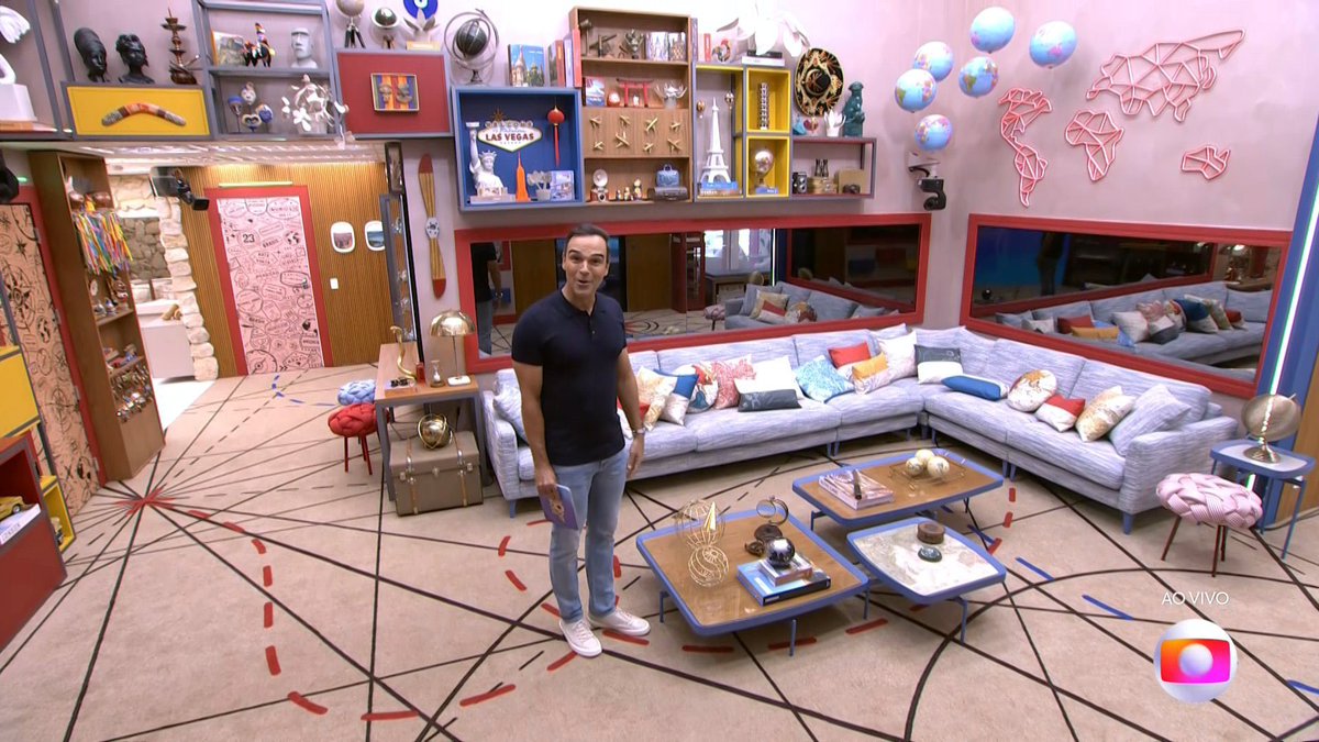 eu_anttonio's tweet image. e o bbb esse ano que a temática é quarto de estudante de relações internacionais