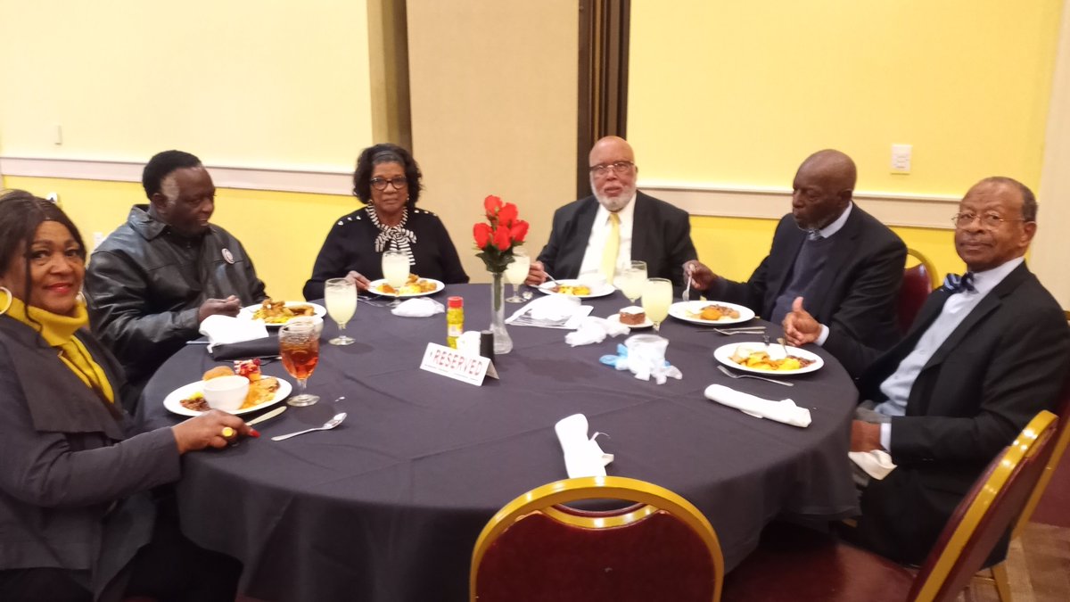 Bruce4USSenate's tweet photo. Thanks to Congressman and @January6thCmte Chair
@BennieGThompson for an inspiring keynote speech at the 2023 @SCNAACP King Day At The Dome. 

Others who were "boots on the ground": the legendary Maggie Glover, @Sueberkowitz @IvoryThigpen @aditisrivastav @antjuansea @echoproject https://t.co/uEKzJHB5BO