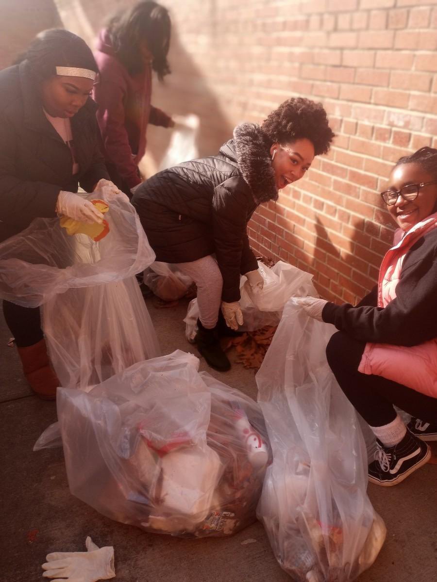 DHS Gold Team tweet media